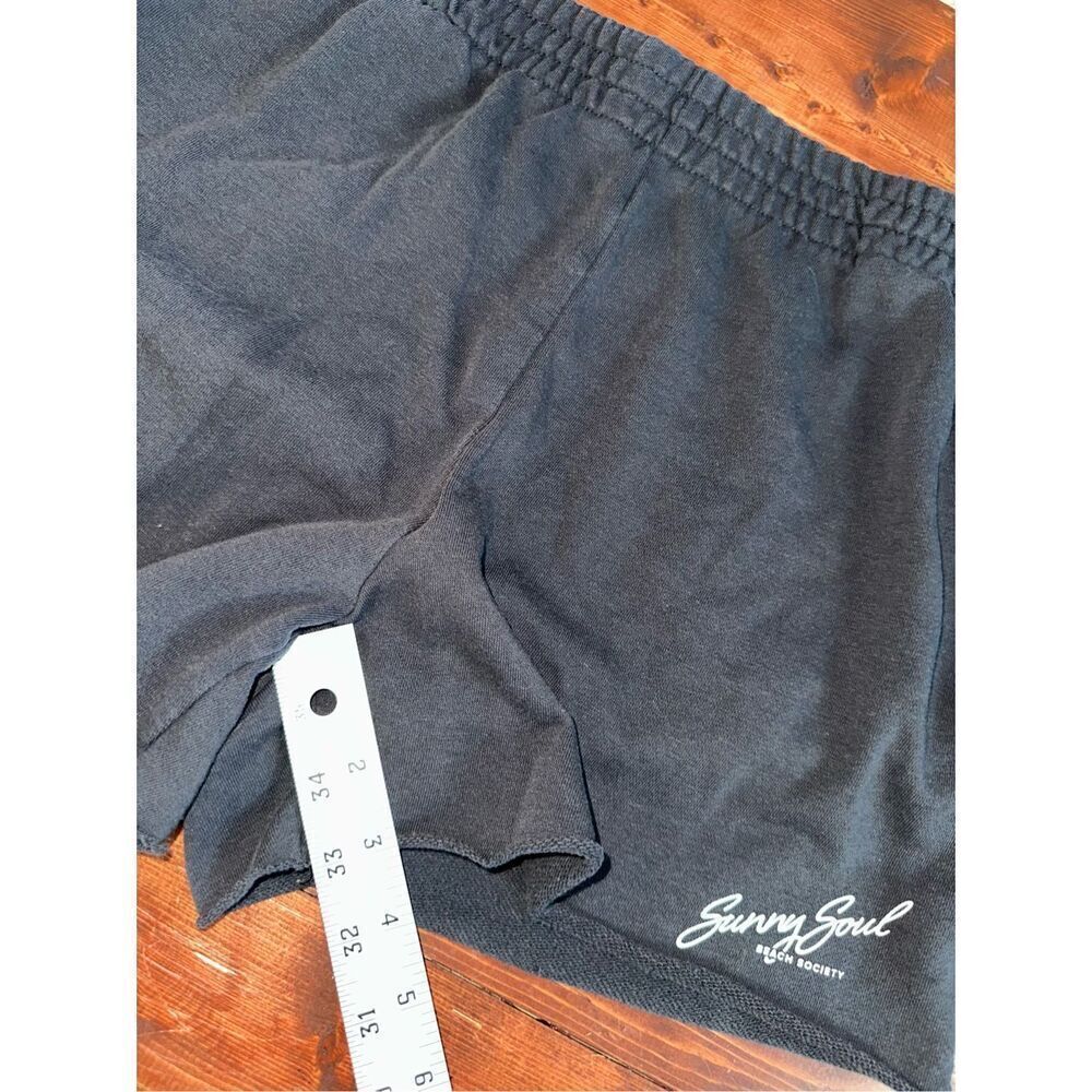 H&M Women’s Sweat Shorts Size Large “Sunny Soul” Black - Picture 5 of 5